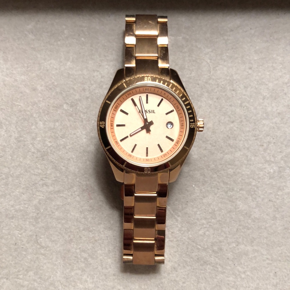 Rose Gold 🌹 Fossil watch